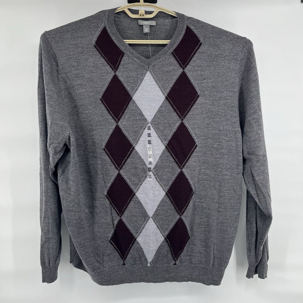 Apt 9 Men's Size XXL Sweater 100% Merino Wool Gray Argyle V-Neck
